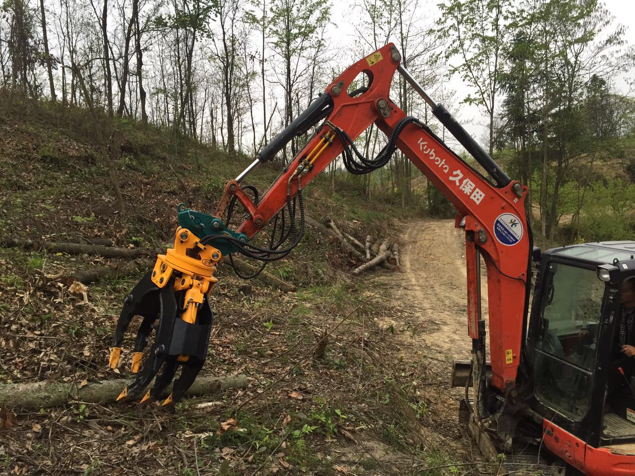 Hydraulic Rotating Log Grapple