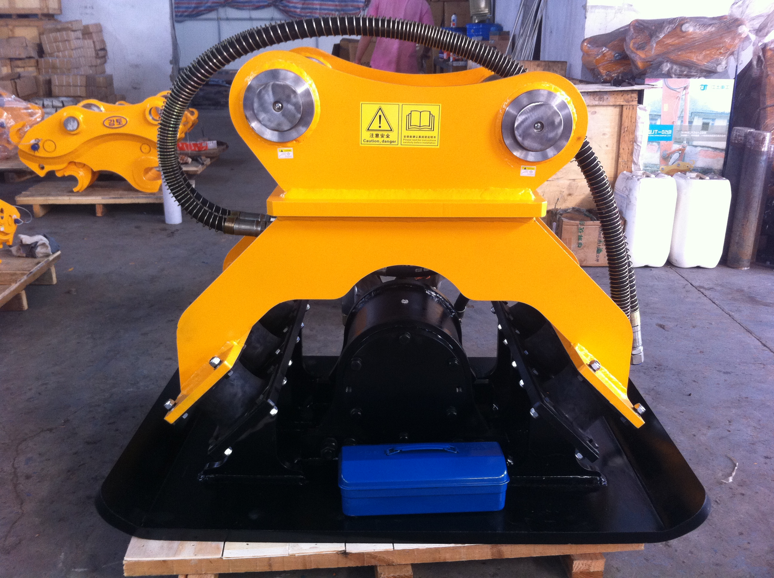 Hydraulic Plate Compactor